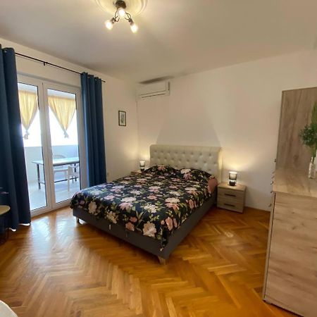 Alina'S Apartment Bečići Eksteriør bilde