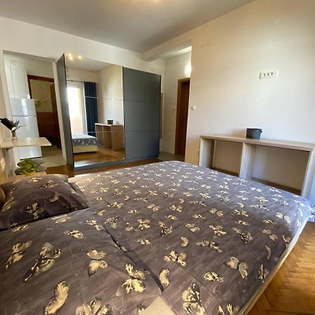 Alina'S Apartment Bečići Eksteriør bilde