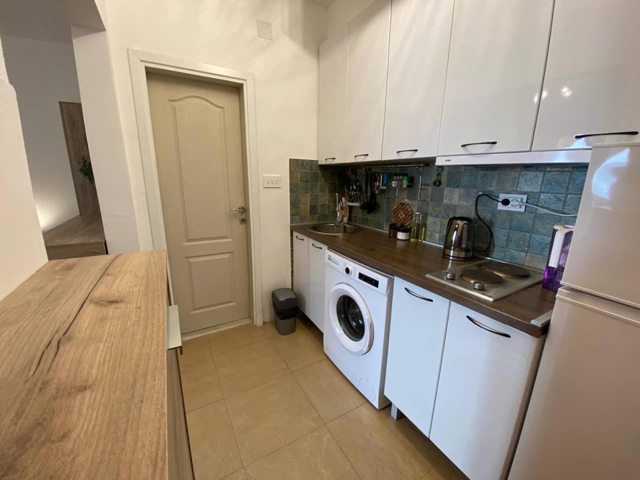 Alina'S Apartment Bečići Eksteriør bilde