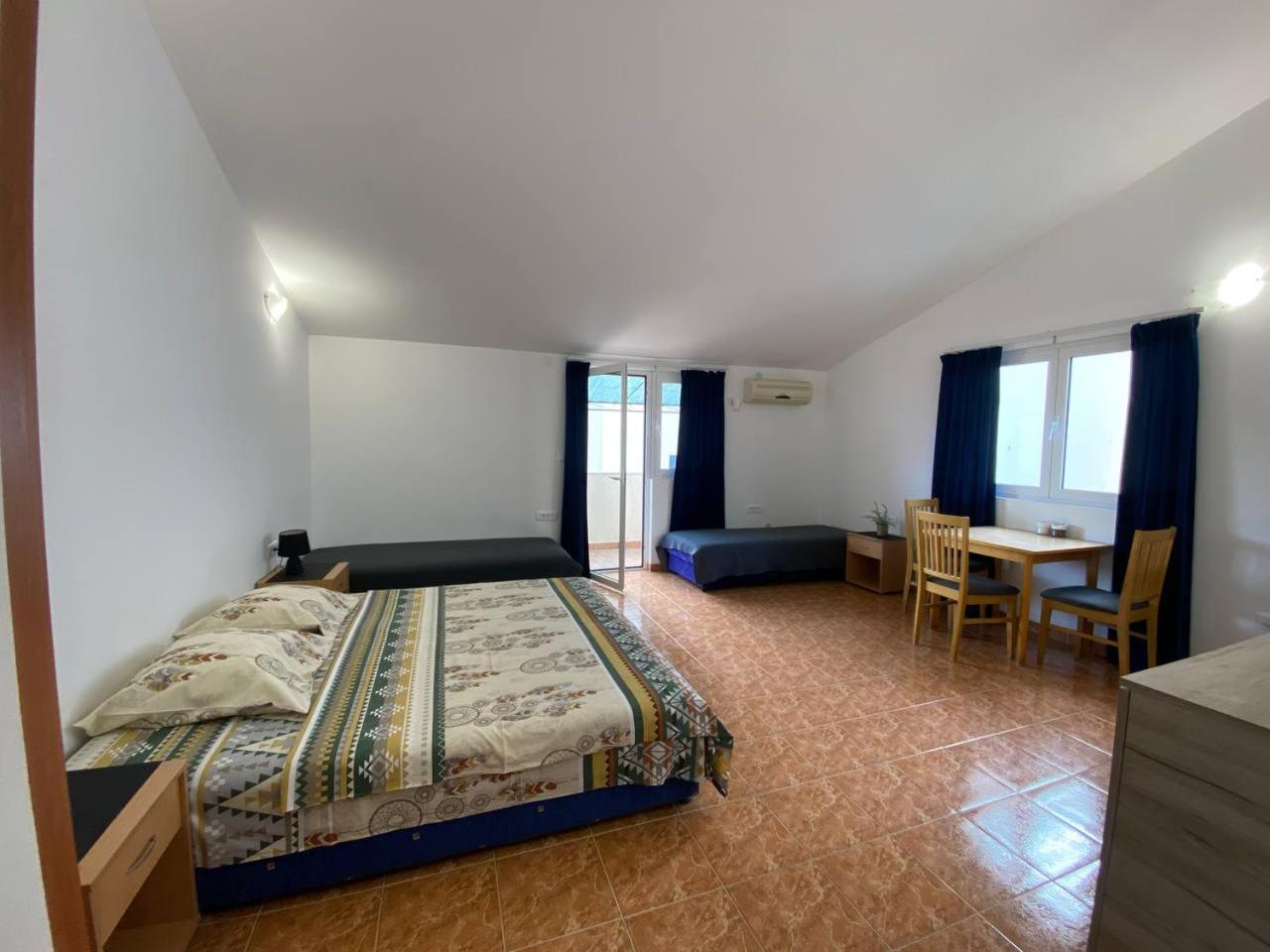 Alina'S Apartment Bečići Eksteriør bilde