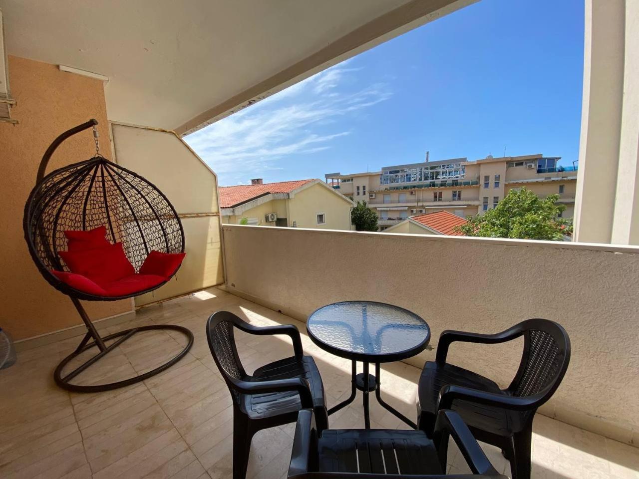 Alina'S Apartment Bečići Eksteriør bilde