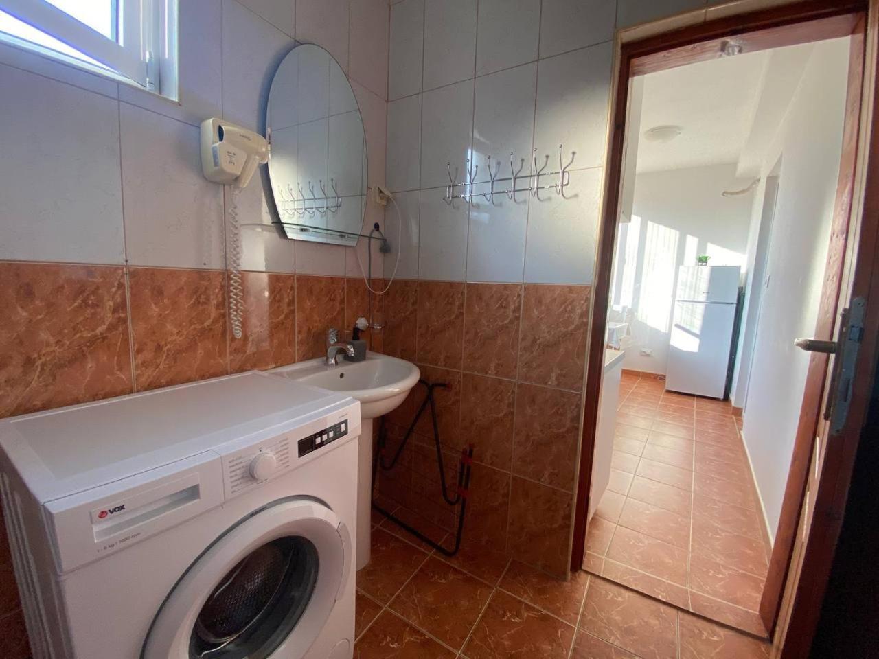 Alina'S Apartment Bečići Eksteriør bilde