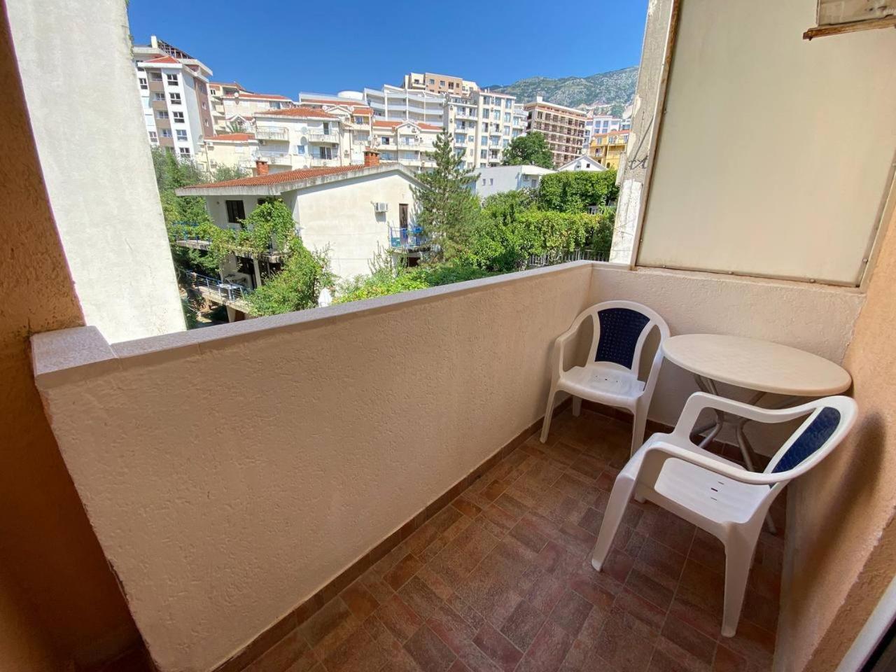Alina'S Apartment Bečići Eksteriør bilde