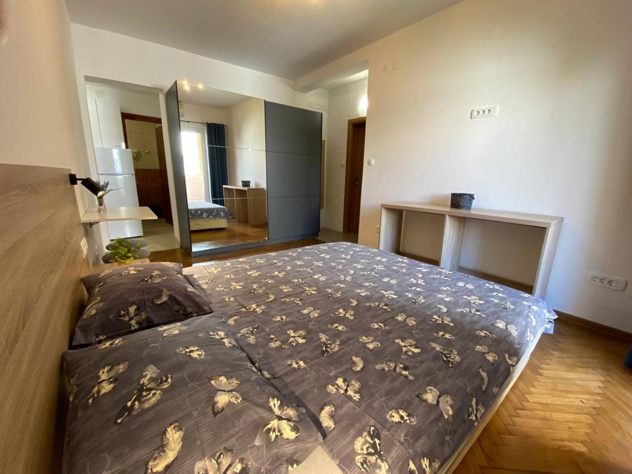 Alina'S Apartment Bečići Eksteriør bilde