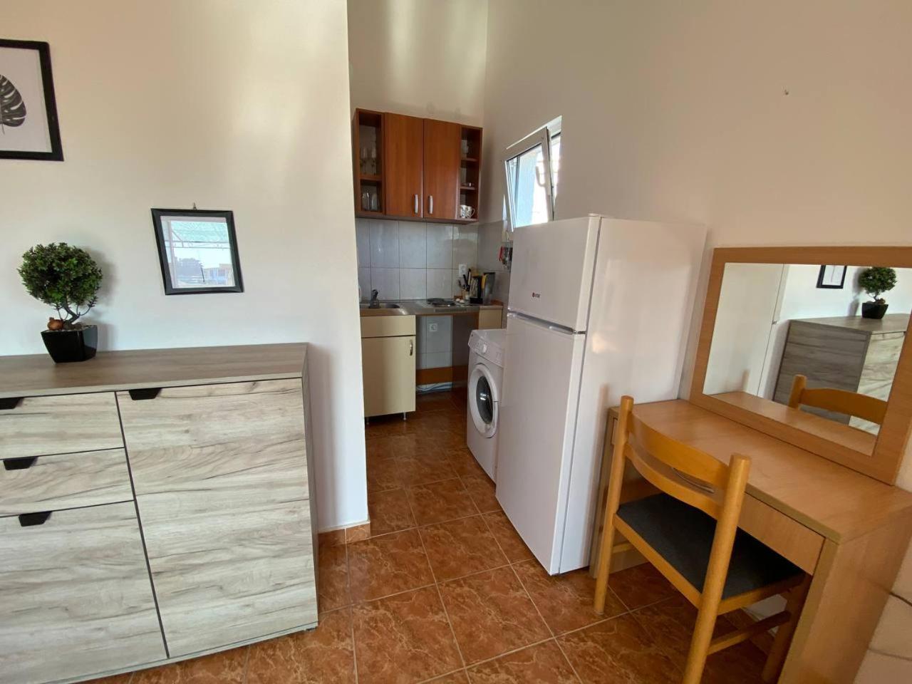 Alina'S Apartment Bečići Eksteriør bilde